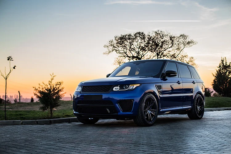 Wheelchair-Accessible Vehicles - Blue Jeep